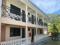 Capital O 91094 Hotel & Chalet Sportfishing Các khách sạn ở 