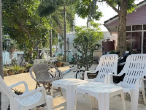 Rang Noknoy Resort at Kohlarn ラン島のホテル