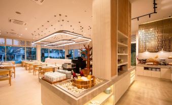 Lalynn Resort & Villas, Phuket 썸네일