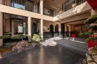 SIXI•DREAMLAND OF MOONSHINE CLUB(DALI ANCIENT CITY)