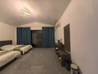 Huzhonghu Homestay (Haokunhu Scenic Area)