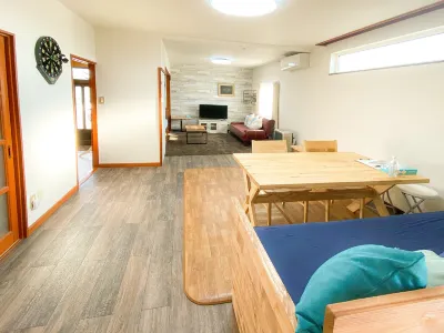 Port Front Hotels in Shiraoi