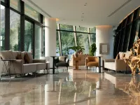 Luoping JiuLong Waterfall Lakeside Courtyard