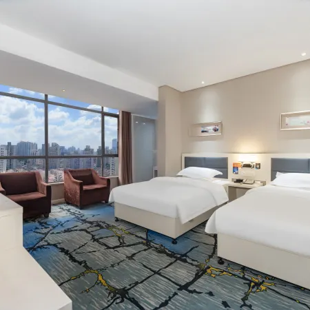 SET Chain Hotel (Jingmen Vocational College Wanda)