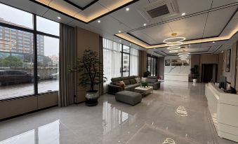 Honghua Affection Hotel (Qionghai High-speed Rail Station Store)