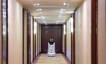 Hua Dong Hotel