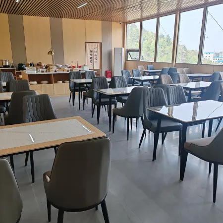Gejiman S Hotel (Jiujiang Hukou Jinshawan Avenue Store)