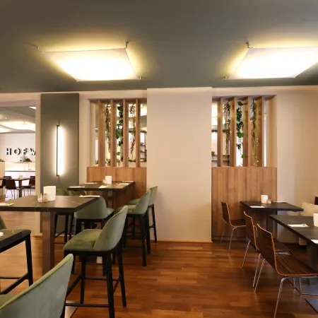Altstadt Hotel Hofwirt Salzburg Отели рядом с достопримечательностью «Гетрайдегассе»