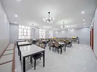 7Days Inn Hotel (Chifeng Hexigten Banner Jingpeng)