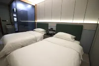 Hotel Villis Hotels in Sonid Left Banner