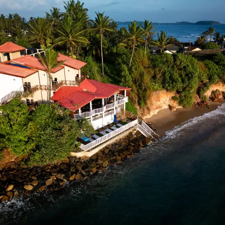We Are Surfers hotel