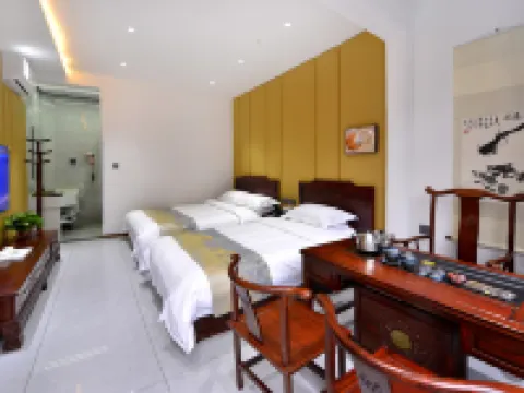 Shanhaiguan Zhujui Quanwang Hotel (Tianxia Diyi Guan Scenic Area) Hôtels à : Qinhuangdao