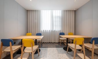 7Days Inn Hotel (Yichun Leiqiao)
