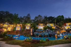 墨江墨之藍伴山酒店