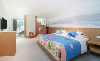 Crowne Plaza Zhuhai City Center(Qinglv Road Seaside Swimming Pool Branch)