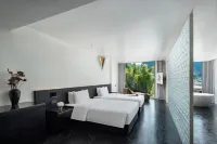 Dream Residence Yangshuo Hot Spring Resort Hotel (Ten Mile Gallery Yulonghe Branch)