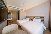 Home Inn Plus (Harbin Central Street Pedestrian Street Branch) Отели в г. Харбин
