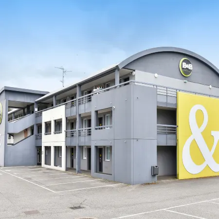 B&B Hotel Toulouse Cité de l'Espace Mouchotte Отели рядом с достопримечательностью «Космический городок»