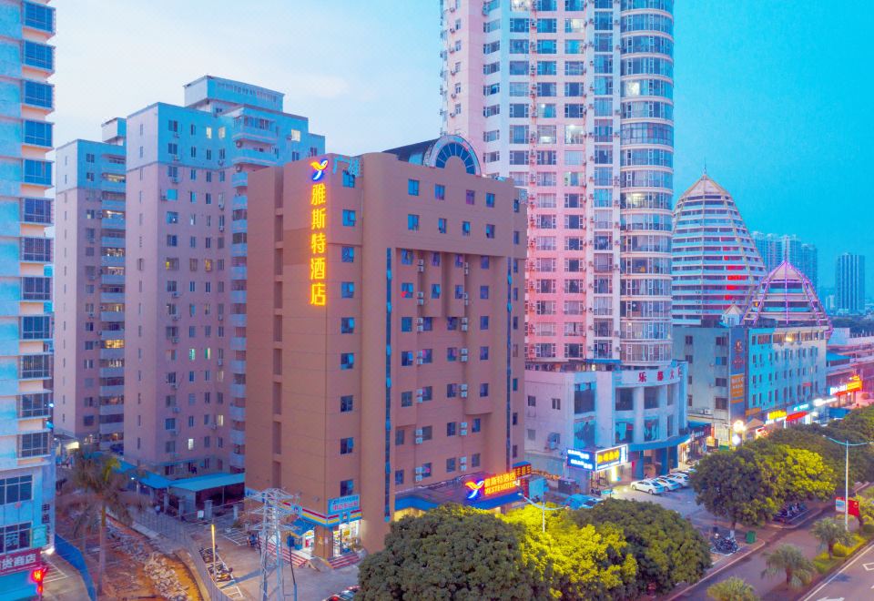 hotel overview picture
