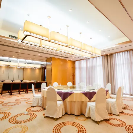 Jiaoling Hotel