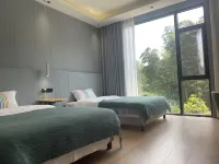 Southern Sichuan Bamboo Sea Forest Resort Homestay