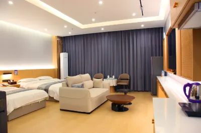 Jinfeng Hotel Hotels near Violet Folk Custom Garden