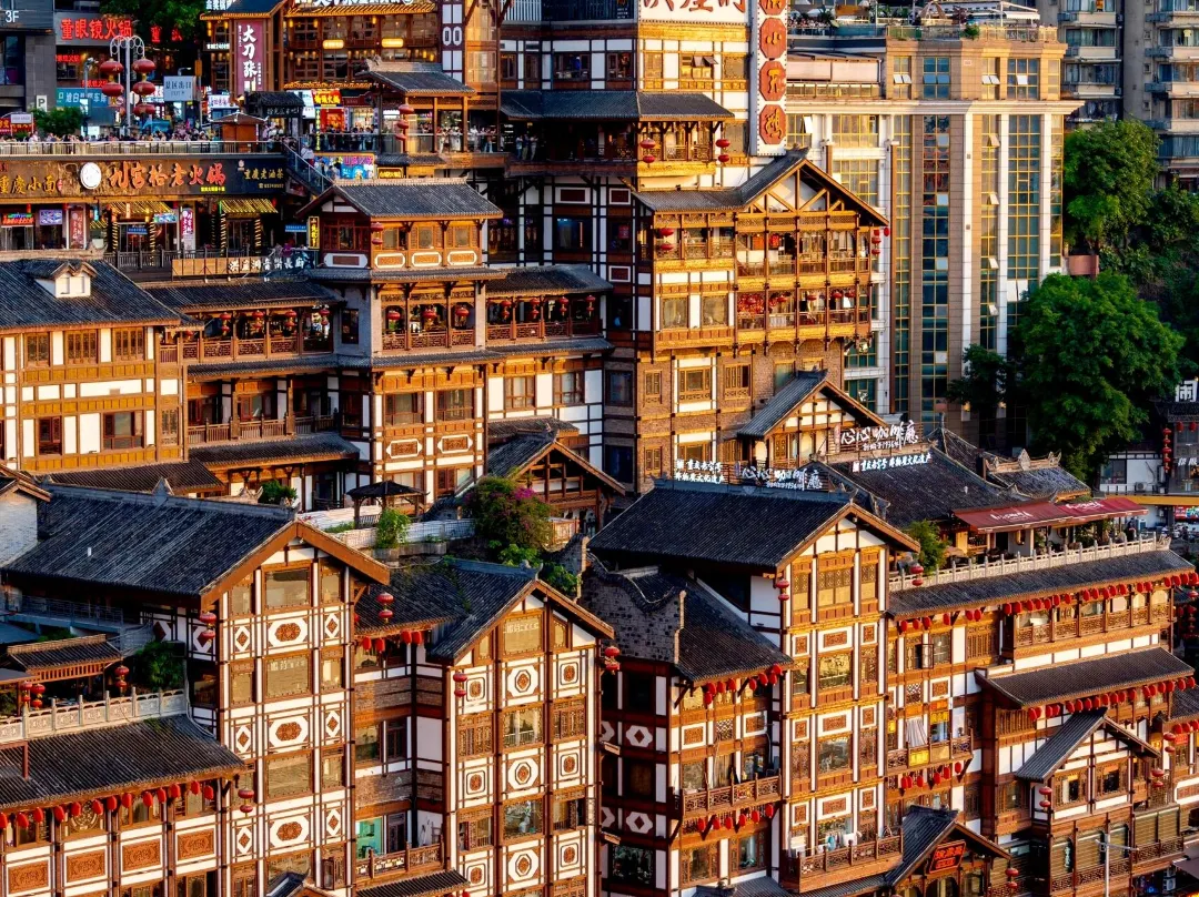 Citywalk Aijiada Designer Hotel (Jiefangbei Pedestrian Street Branch) - Chongqing