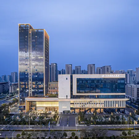 FEILONG INTERNATIONAL GRAND HOTEL