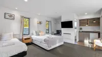 Tasman Holiday Parks - Te Anau
