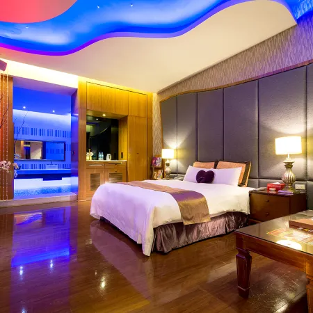 Norway Forest Villa Motel Отели рядом с достопримечательностью «Станция метро Danfeng»