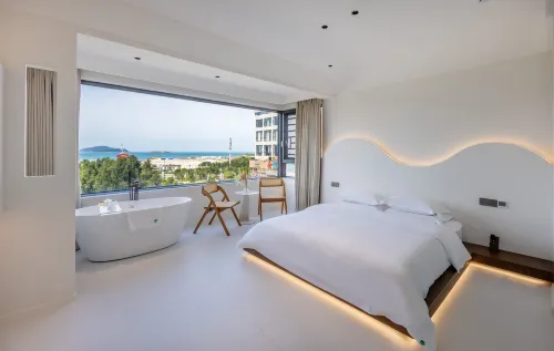 Guya Light Luxury B&B (Longwangtou Beach Branch)