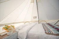 Sailimu Lake Xingmeng Residence Starry Sky Camp