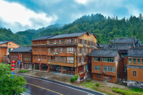 Xitu Mountain Lodge Chill Vibes Luxury Vacation Boutique Stay (Zhaoxing Scenic Area) - 2-Star