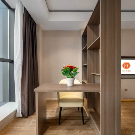Huanlesong Hotel (Jiaxing Zhongguancun Wanli Square) Отели рядом с достопримечательностью «Рынок торговли аквариумами и пищевыми продуктами в Цзясин»