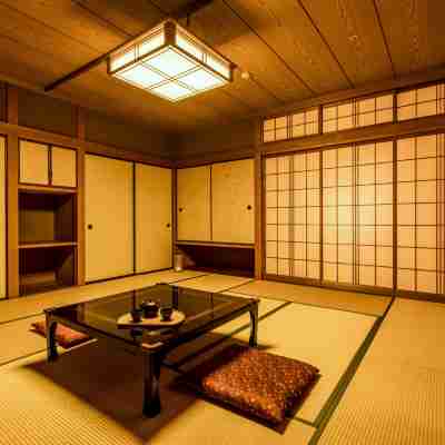 大江戸温泉物語 あわづグランドホテル(旧:湯快リゾートプレミアム 粟津温泉 あわづグランドホテル) Rooms