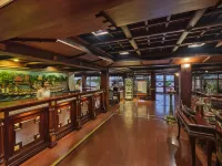 Sterling Lake Palace Alleppey - Quầy bar