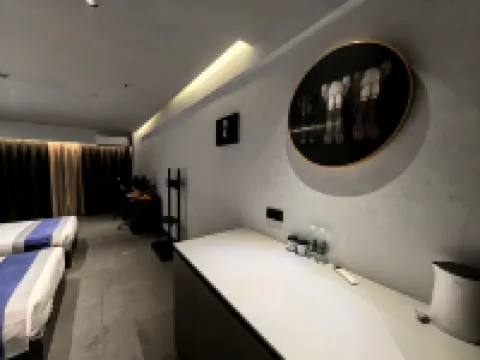 太原景廷電競民宿