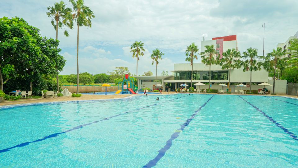 DREAM INN Aeropolis By Reccoma