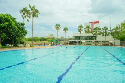 DREAM INN Aeropolis By Reccoma Hotel dekat Bagan karang serang