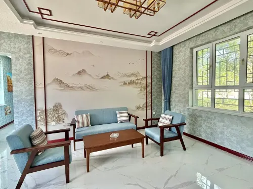 Hami Longmen Chinese Inn