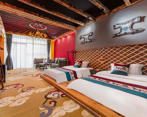 Golden Felt Garden Homestay 어얼구나 호텔