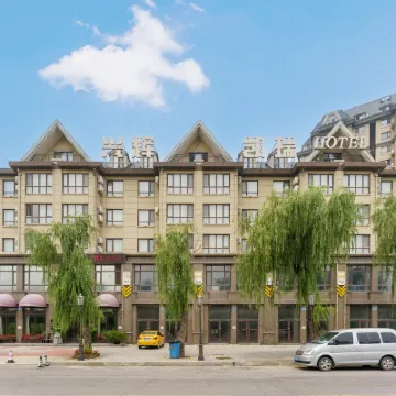 興輝凱瑞ホテル 大連（普蘭店万達広場） 浜海路周辺のホテル