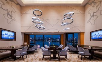 Hilton Wuhan Riverside