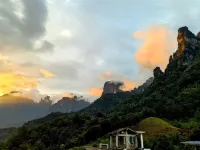 Yaoli Lai Homestay - con vista montagne