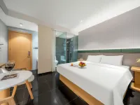 HaveANiceDayHuanman Audio-Visual City • ViewQingju Hotel (Wuyan Pedestrian Street, Shiyan) Hotel a Shiyan