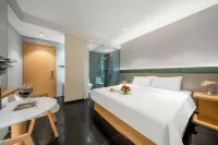 HaveANiceDayHuanman Audio-Visual City • ViewQingju Hotel (Wuyan Pedestrian Street, Shiyan) Hotels in Shiyan