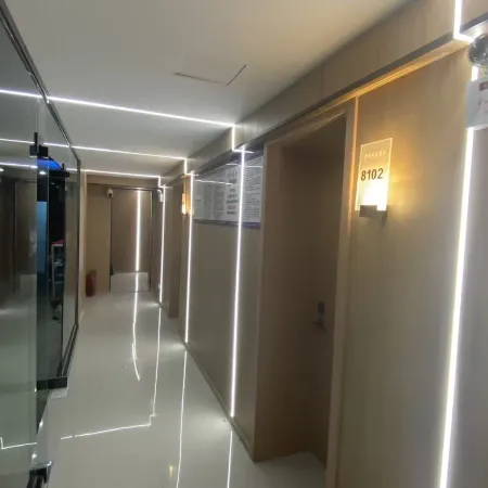 Linfen Mengfei E-sports Business Hotel