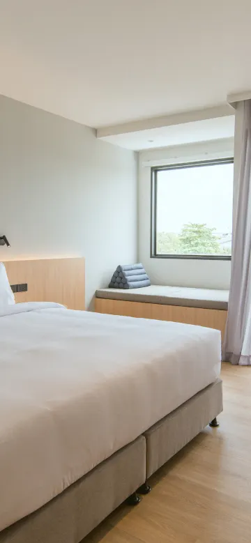 ห้องซูพีเรียร์ เตียงใหญ่ 1 เตียง