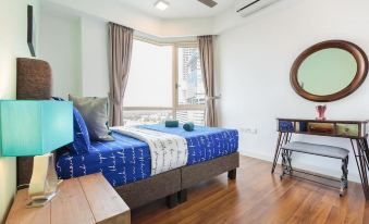 HostaHome Suites at Afiniti Residence Walk to Legoland