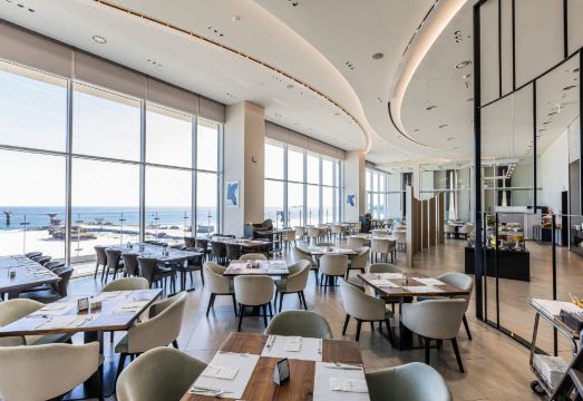 르네블루 바이 쏠비치